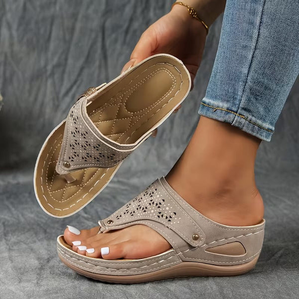 Beige / 45